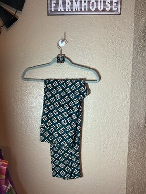 Lularoe Leggings Women’s Size TC Tall & Curvy Fits Sizes 12-18 NWOT